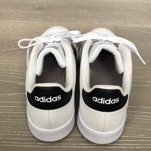 Men’s Adidas Grand Court Sz 11